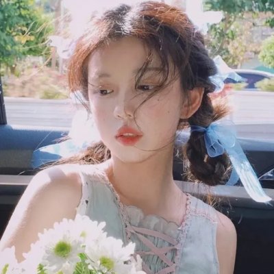 搭秋千的人